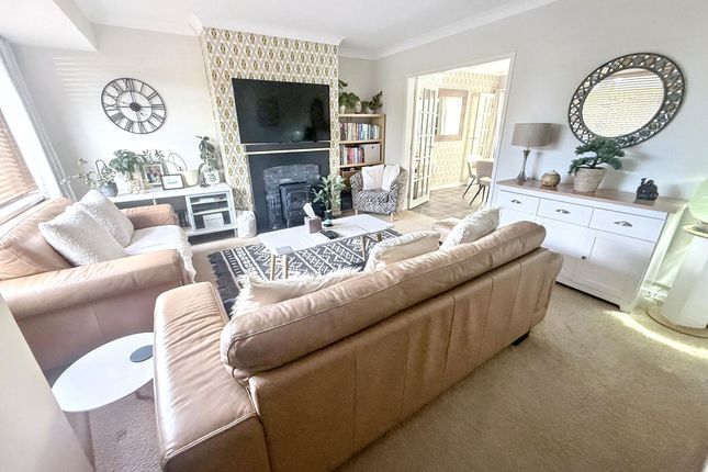63, Highburn, Cramlington photo 2