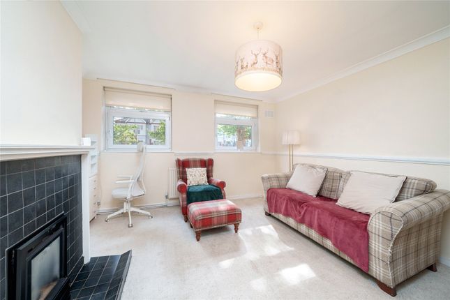 72, Gressenhall Road, London photo 3