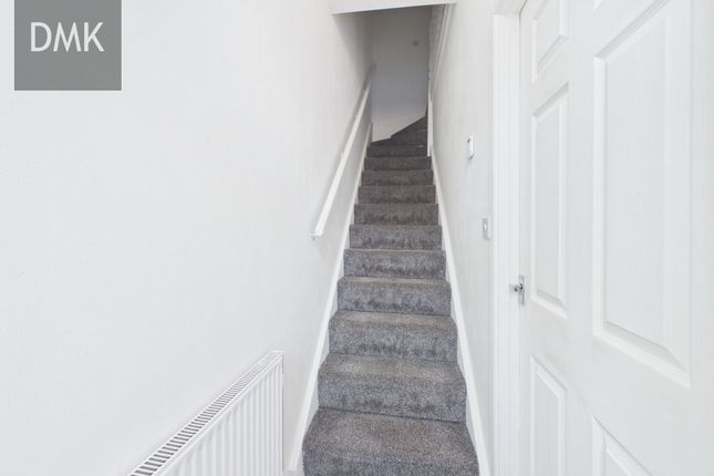 8 George Street, Maesteg photo 2