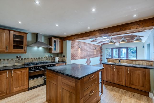5, Clink Hill, West Caister photo 3