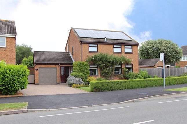 Detached house for sale in Longcliffe Road, Grantham, Lincolnshire