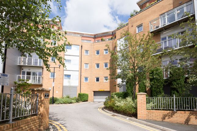 Flat for sale in Bury Old Road, Manchester