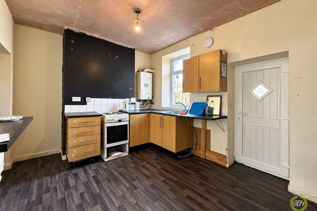 19 Edmund Street, Accrington photo 3