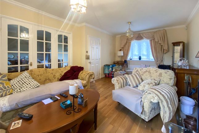 24, Acacia Way, Kent photo 3