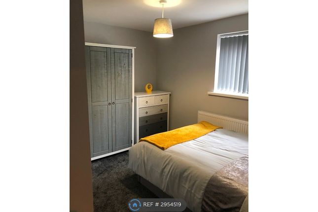 Graisley Lane, Room, Wednesfield photo 5