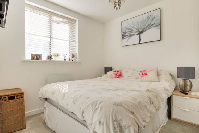 Flat 62, Ramsden Court Golden Jubilee Way, Wickford photo 3