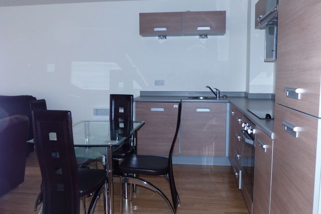 132, Quartz Apartments, Birmingham photo 4