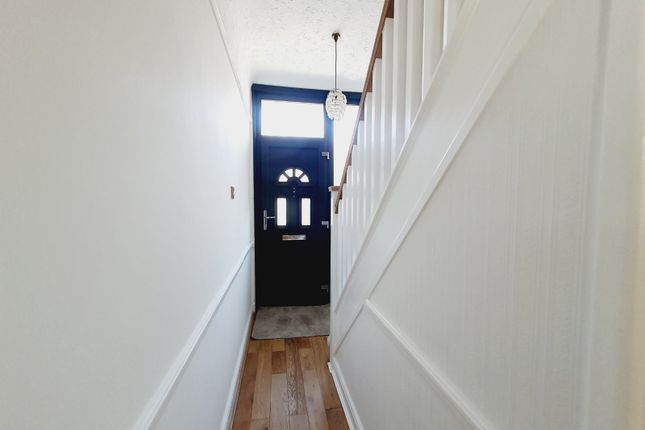 24, Hewett Road, Hampshire photo 5