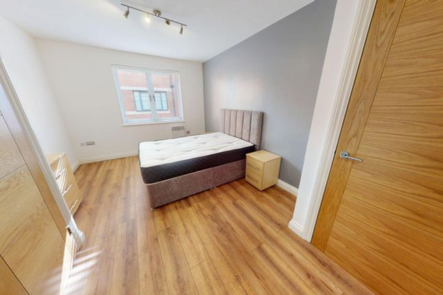 Apt 27, Block 3 Mint Drive, Birmingham photo 4