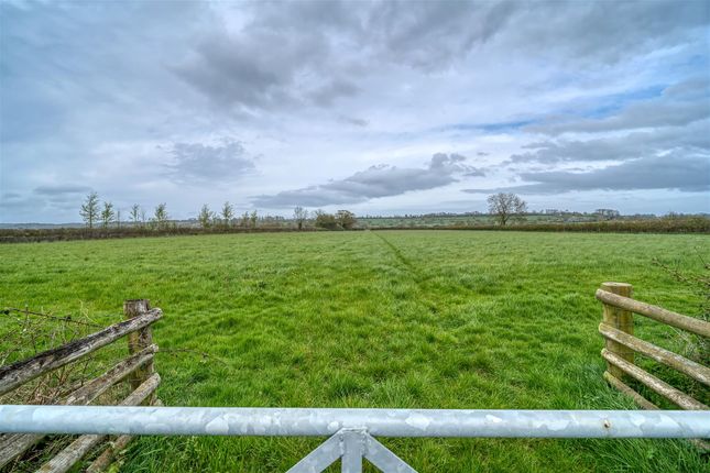 Willow Farm, Moor Lane, Wincanton photo 4