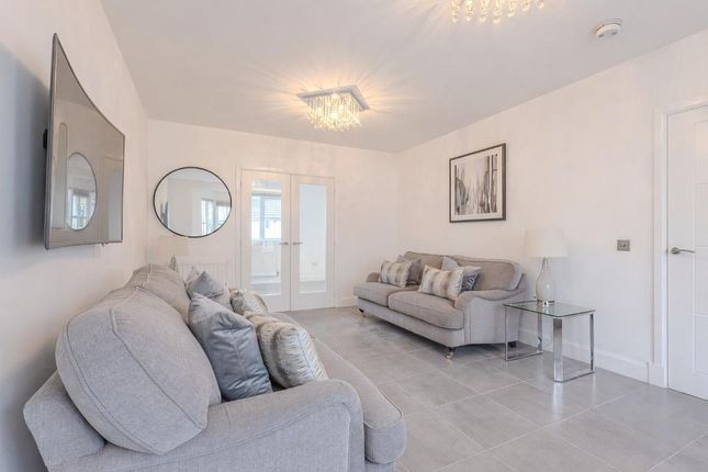4, Corn Mill Road, Lenzie photo 4