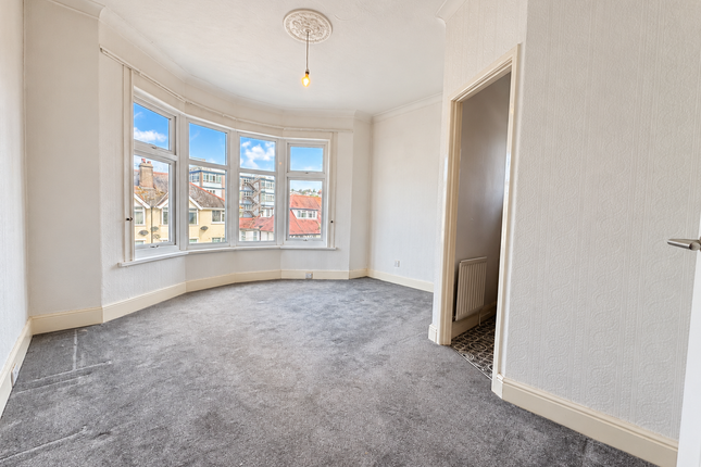 17, Eugene Road, Paignton photo 4