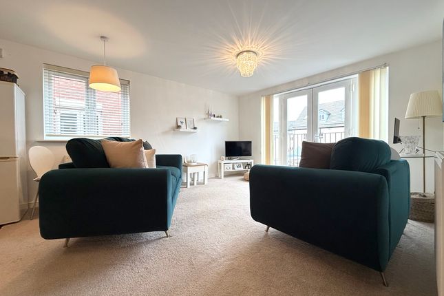 13 Tir Founder Fields, Aberdare photo 2