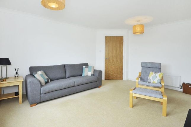 11F, Mackie Place, Aberdeenshire photo 2