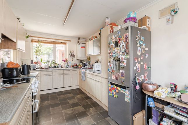 7 Wheatley Road, Norwich photo 2