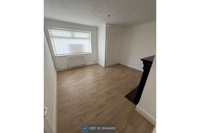 Seaforth Road, Liverpool photo 2