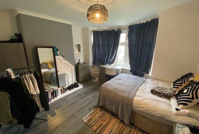 51, Derby Road, Fallowfield photo 2
