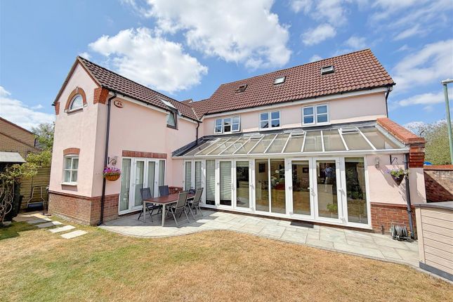5, Ridings Avenue, Braintree photo 4