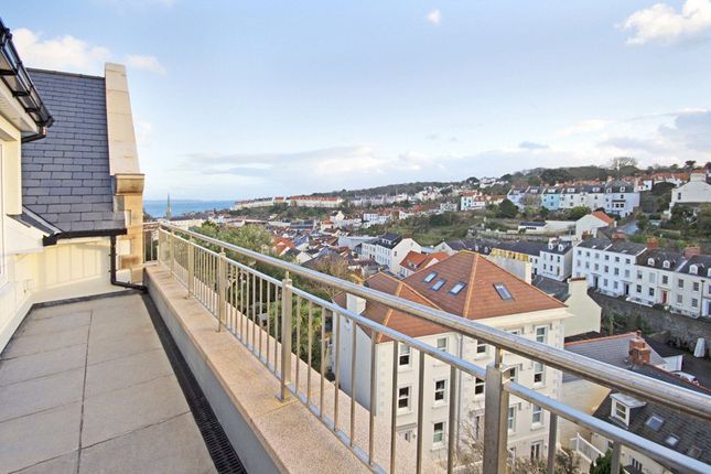 Thumbnail Flat to rent in Cordier Hill, St. Peter Port, Guernsey