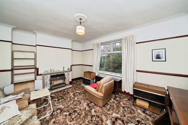 6, Hylton Avenue, Wallasey photo 4
