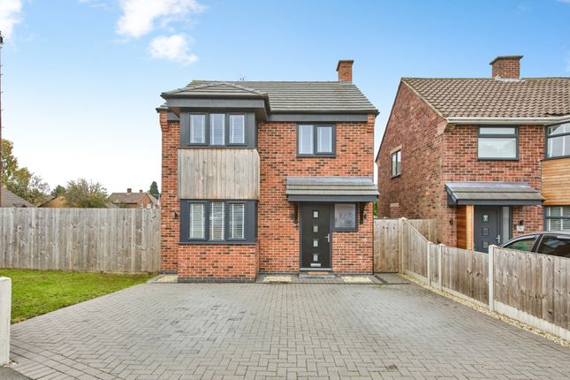 3-bed detached on Windermere Road, Nottingham, £300,000