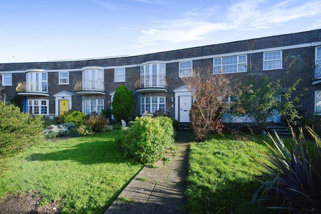 Thumbnail Terraced house for sale in Prince Regents Close, Brighton