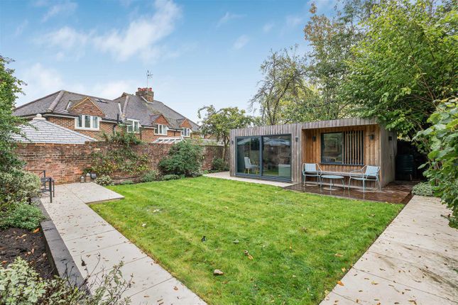 Chipstead Lane, Sevenoaks photo 2