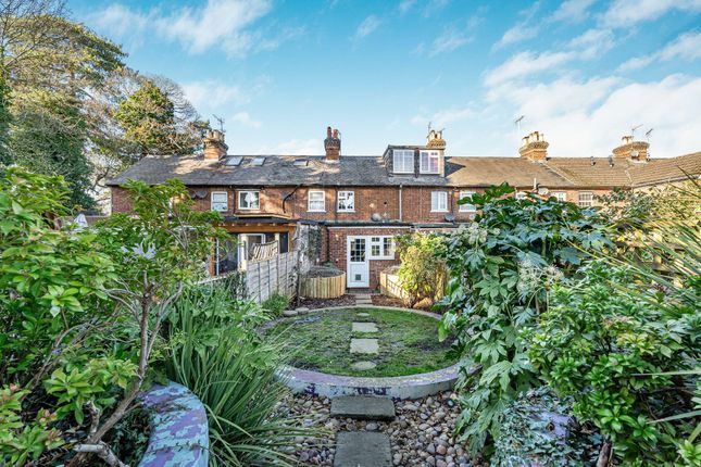 122 Dixons Hill Road, Welham Green photo 2
