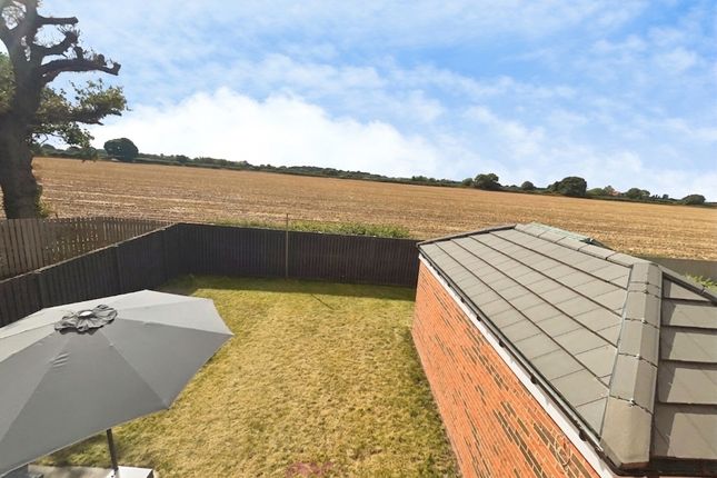 43, Woodland Crescent, Doncaster photo 4
