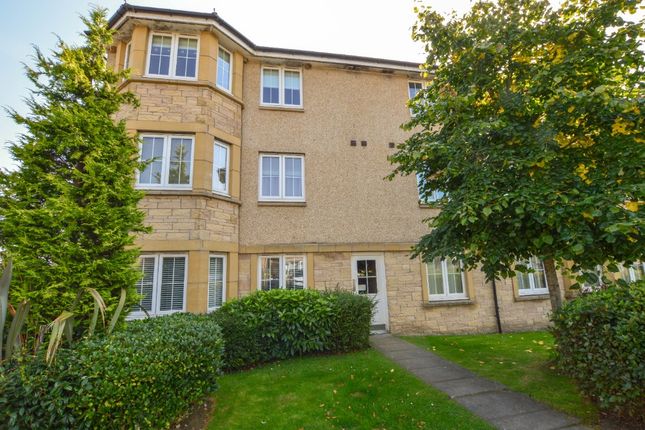 Thumbnail Flat to rent in Sauchie Place, Kinglassie