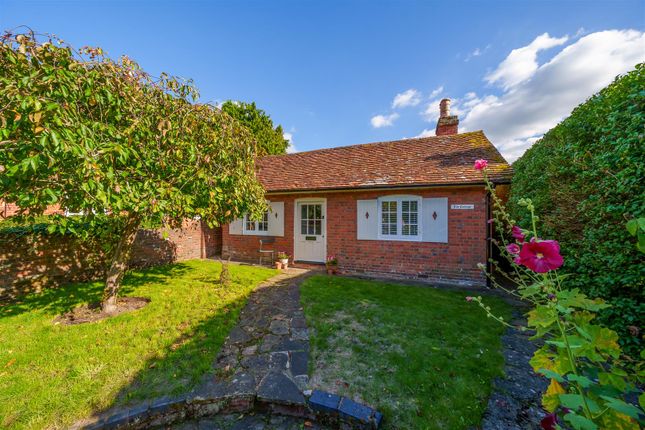 Thumbnail Cottage for sale in The Street, East Clandon, Guildford