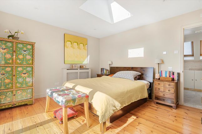 Terraced house for sale in Oakthorpe Road, Summertown