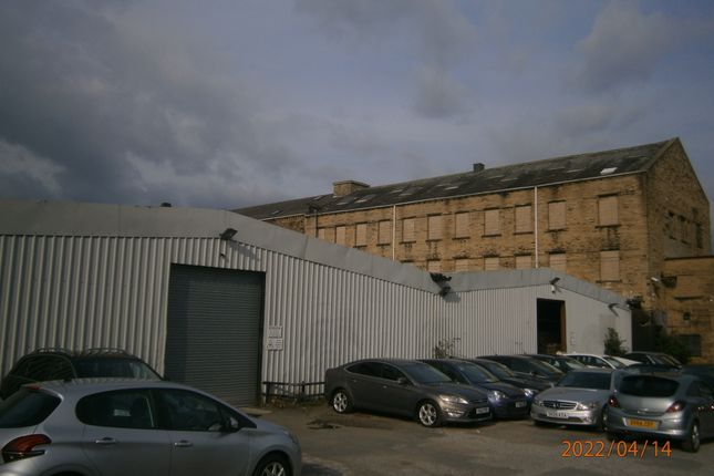 Thumbnail Warehouse to let in Unit 1 (Lhs) And Unit 2 (Rhs), Lower Globe Street, Bradford