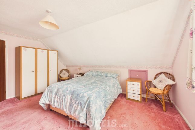 24 Castle High, Haverfordwest photo 3