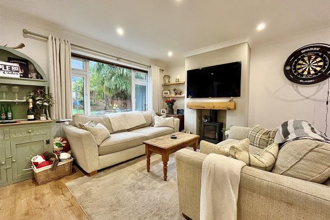 10, Caudle Close, Ruardean photo 3