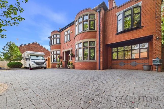6-bed detached on 313, Garswood Road, Wigan, £650,000