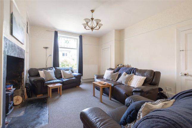 34, Armitage Road, Huddersfield photo 2