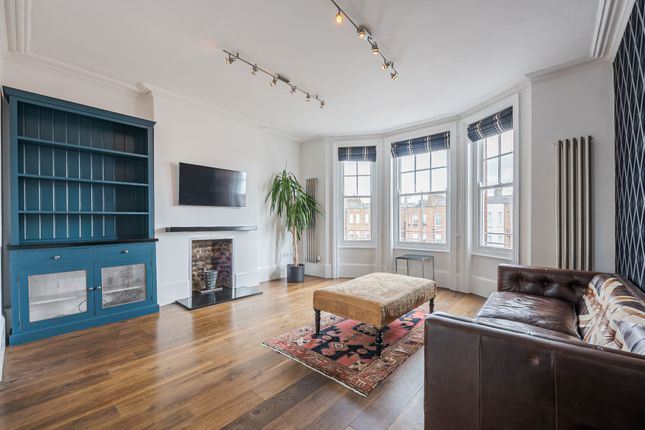 24 Ilchester Mansions, London photo 4