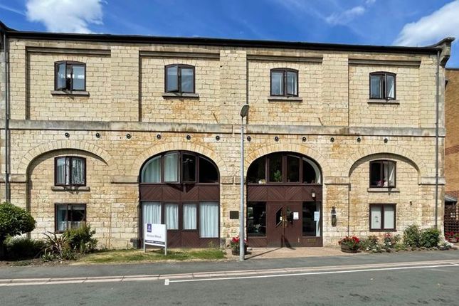 Thumbnail Property for sale in Welland Mews, Stamford