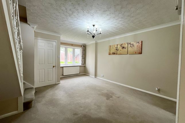 7, Camelot Way, Narborough photo 3