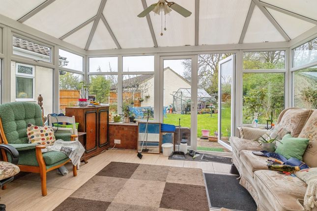8, Beeward Close, Milton Keynes photo 4
