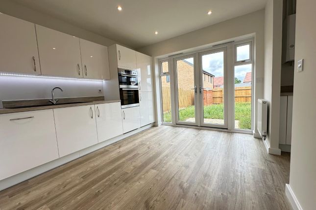 Jubilee Road, Northampton photo 4