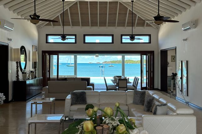 Villa for sale in Jolly Harbour, Antigua And Barbuda