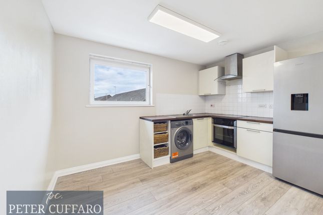 5 Vine Court, Ware photo 3