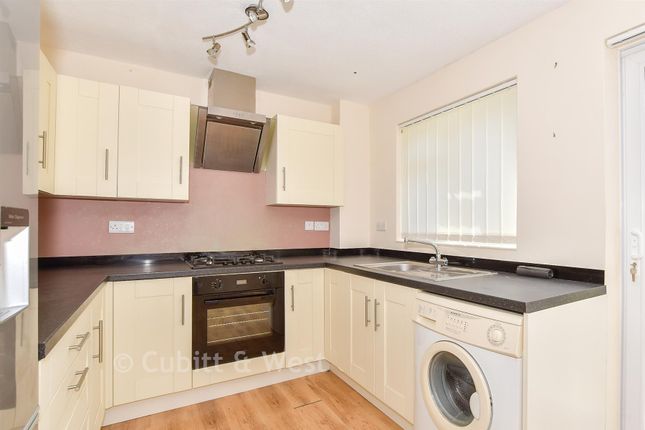 117, Glebelands, Pulborough photo 4