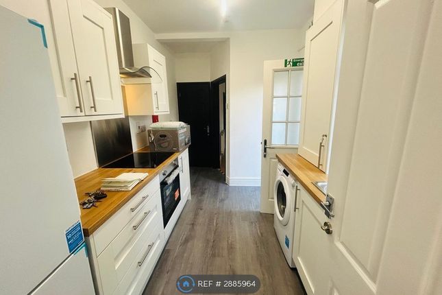 Beech Hill Lane, Wigan photo 4