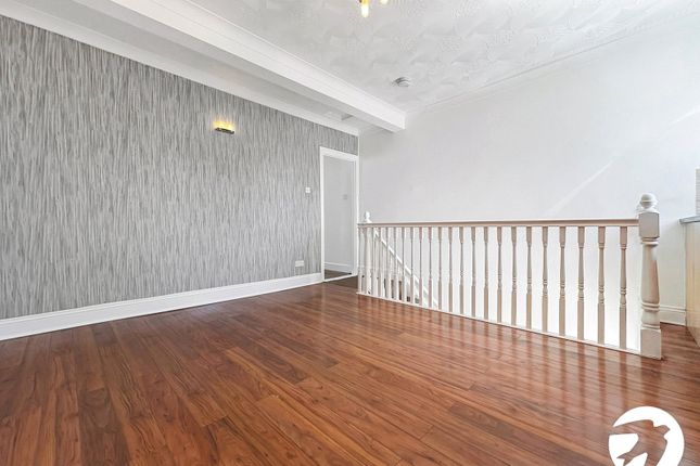 89A,, Bryant Road, Kent photo 2