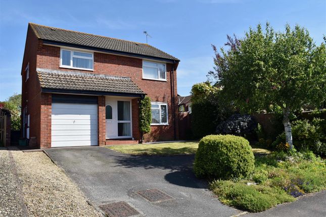 4 Bed Detached House For Sale In Queensway Taunton Ta1 Zoopla