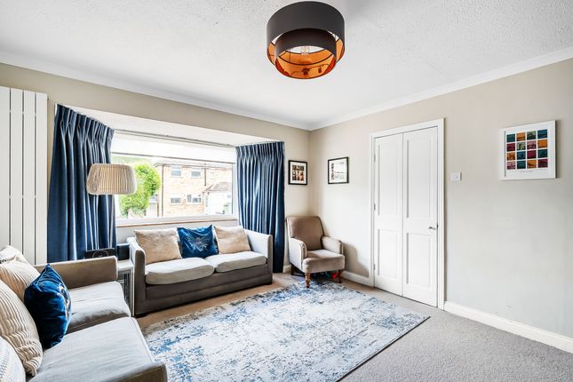 81 Castle Drive, Sevenoaks photo 2
