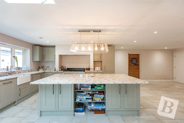 Bentley Cottage,, Ashwells Road, Brentwood photo 5